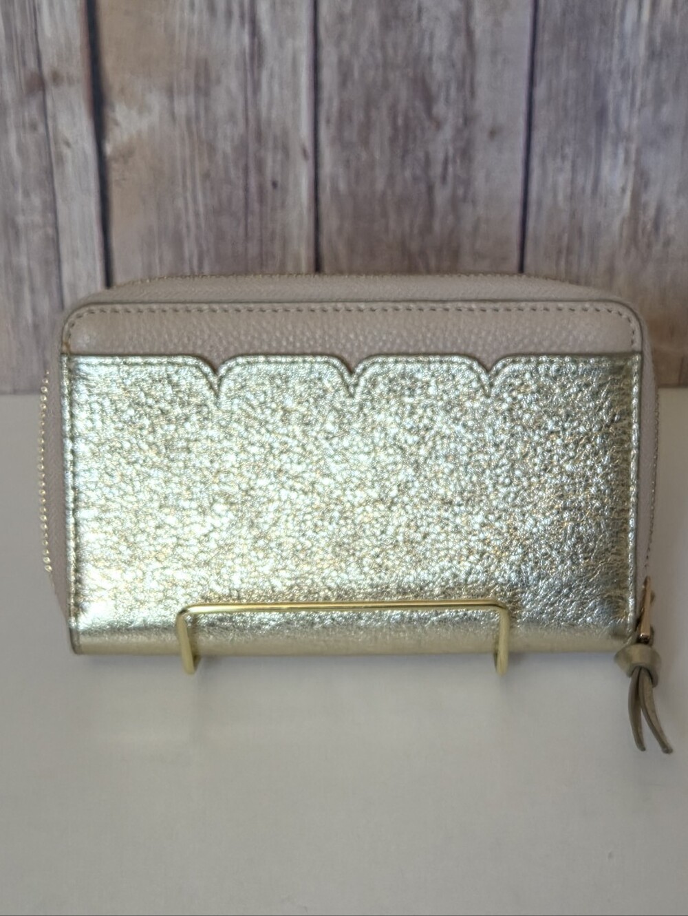 LOW START Tory Burch Metallic Gold Leather Zip Wallet Dust Bag Included - Picture 3 of 12